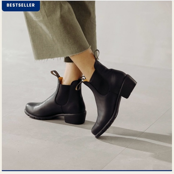 blundstone heeled chelsea boots - Picture 2 of 5